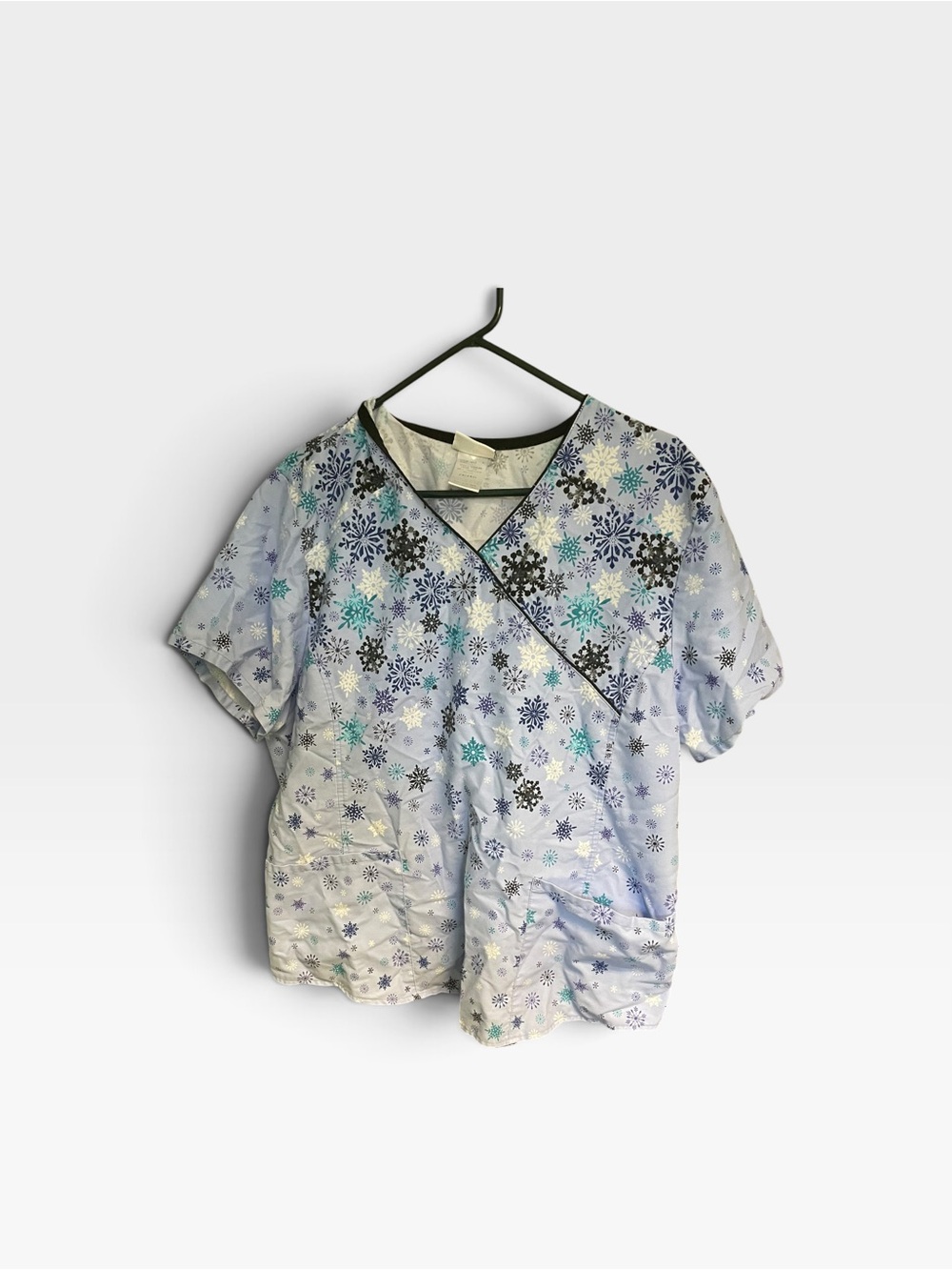 Women’s Light Blue Snowflake Print Scrub Top - Scrub Star 2xl